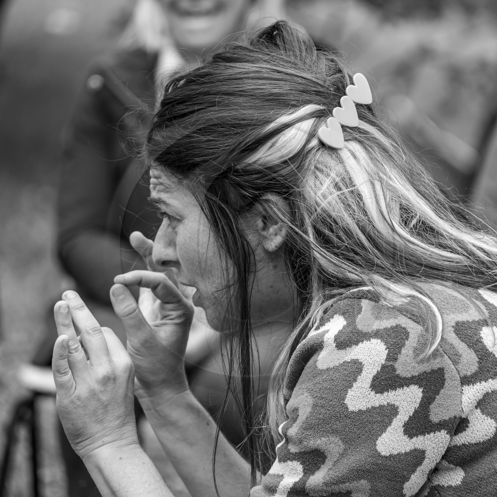 08 mai 2024 : Jeanne Alcaraz, cheffe de choeur, de retour à l'Ouort après la belle aventure 2023 où elle avait animé une chorale participative.