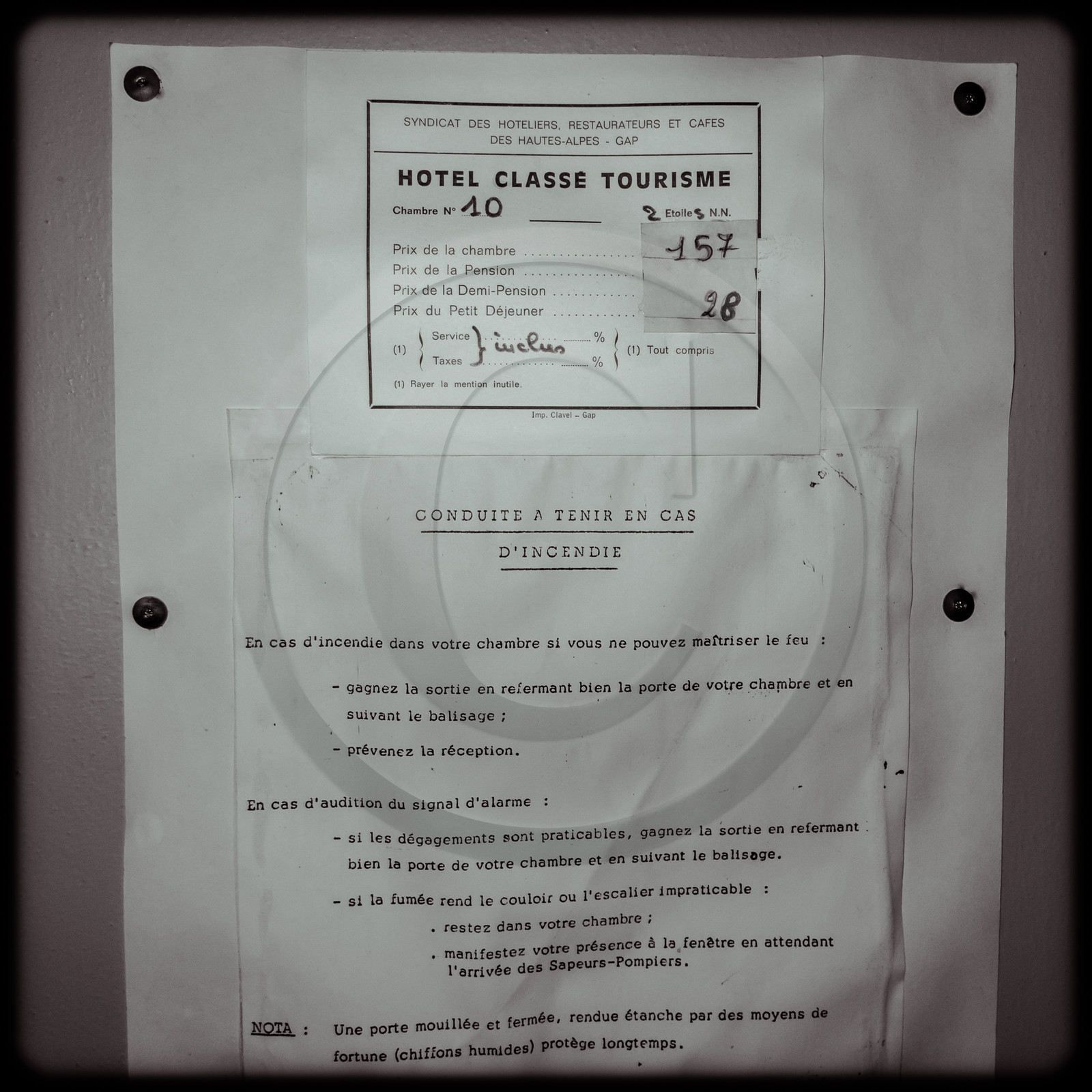 L'Hôtel Fourrat à La-Roche-de-Rame