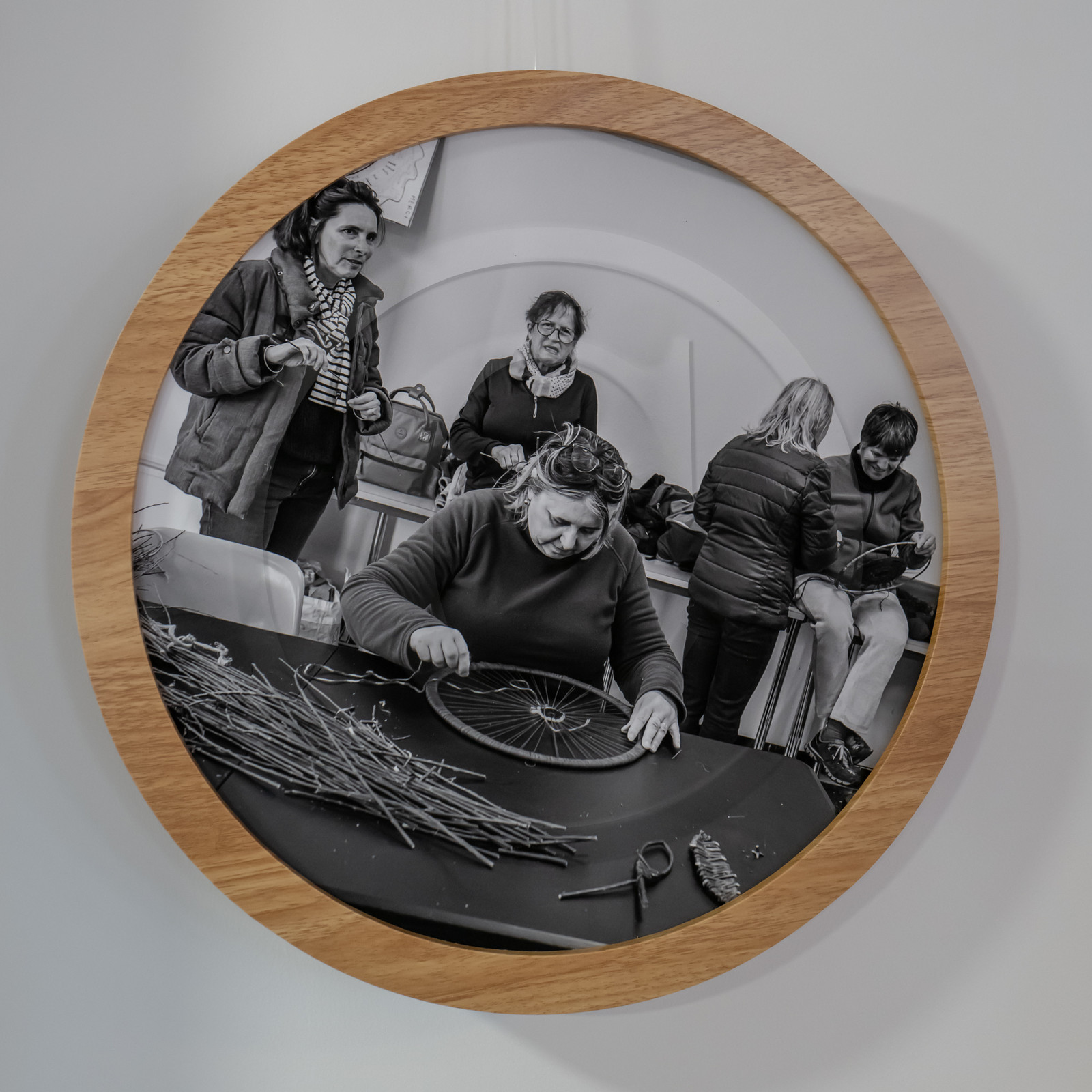 Exposition L comme laine, lien, lieu à la médiathèque de St-Bonnet-en-Champsaur