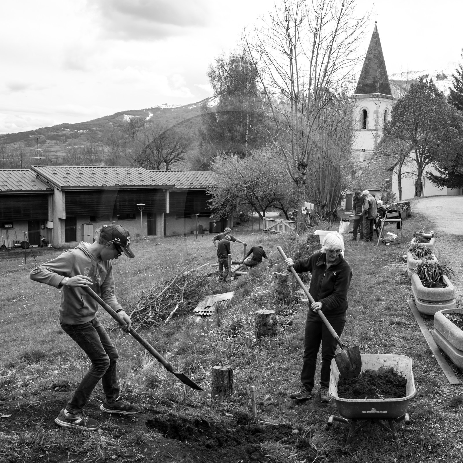 03 mai 2017 - Bac, semis et plantations
