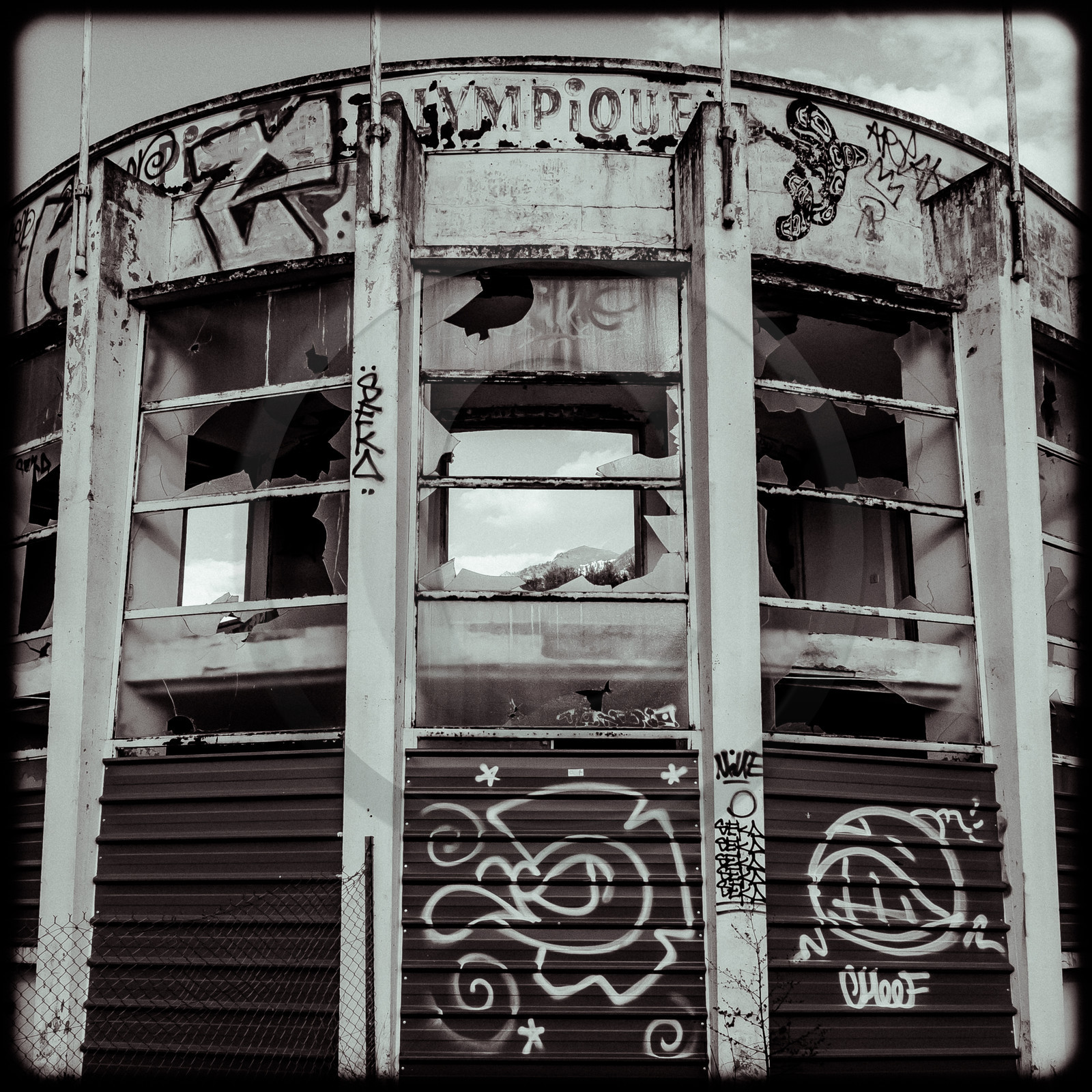 La piscine de Saint-Léger-les-Mélèzes