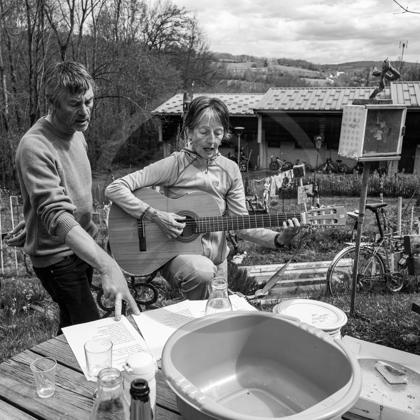 01 mai 2024 : chants, laine et jardinage