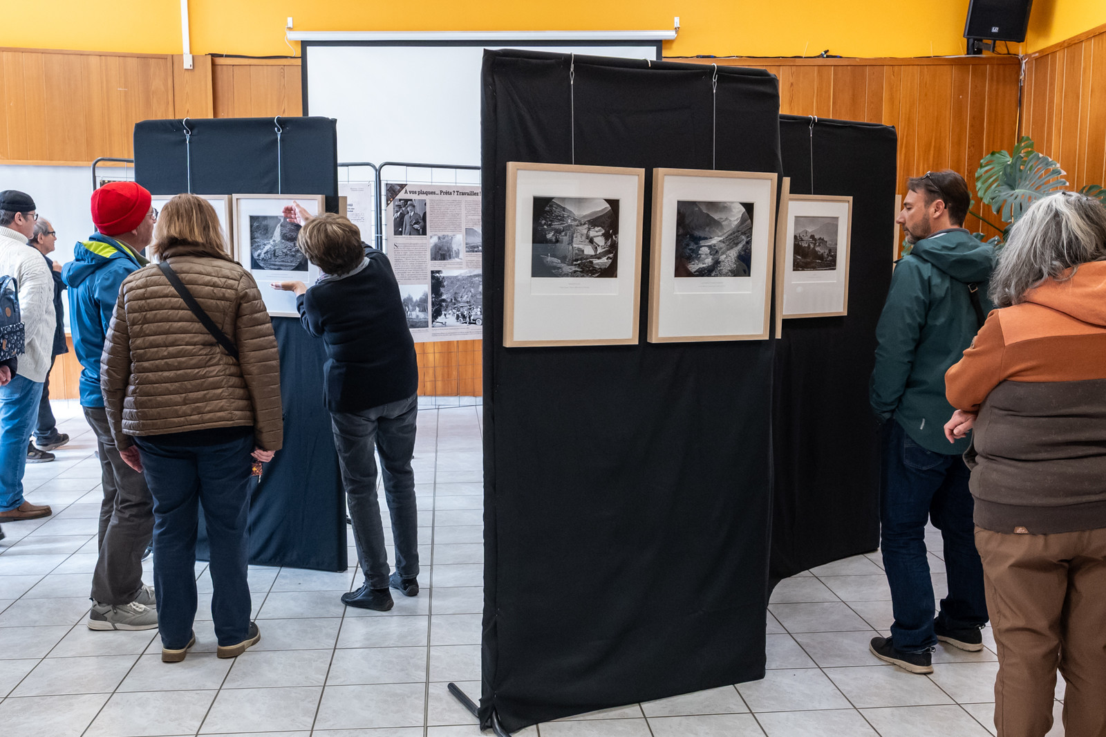 Exposition d'une sélection de photographies des Hautes-Alpes réalisées par Henry Coufourier entre 1913 et 1936 proposée par l'association Regards Alpins.