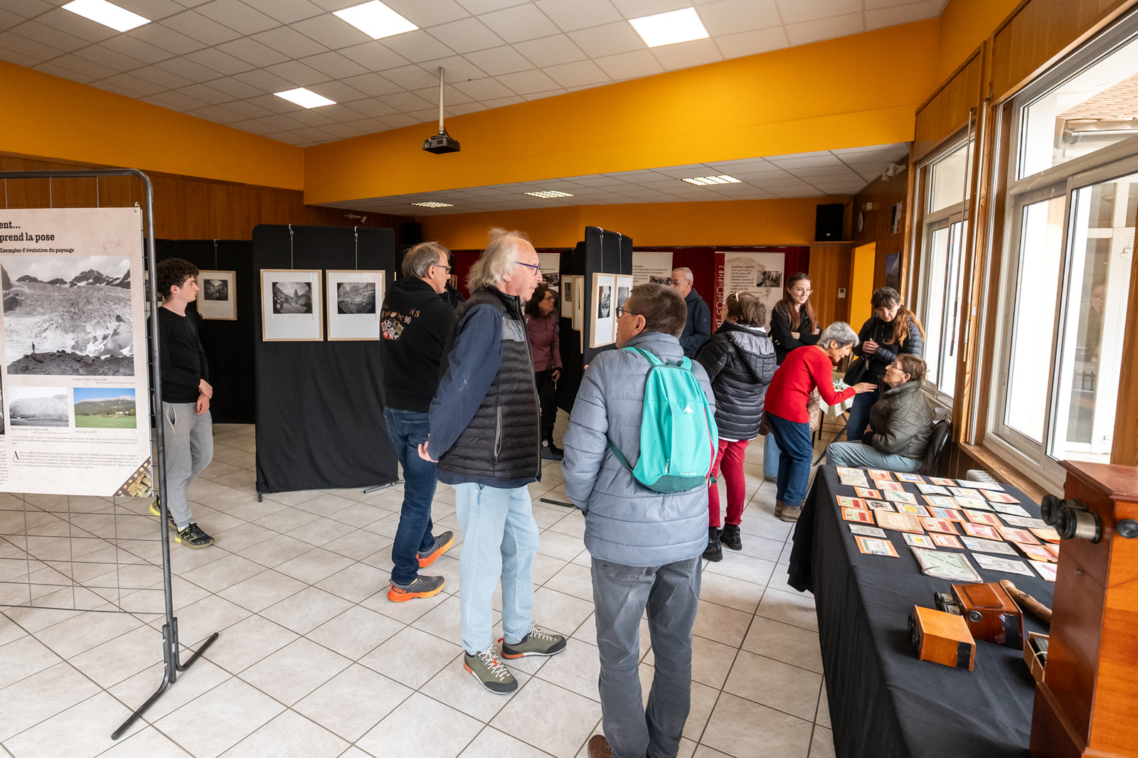 Exposition d'une sélection de photographies des Hautes-Alpes réalisées par Henry Coufourier entre 1913 et 1936 proposée par l'association Regards Alpins.