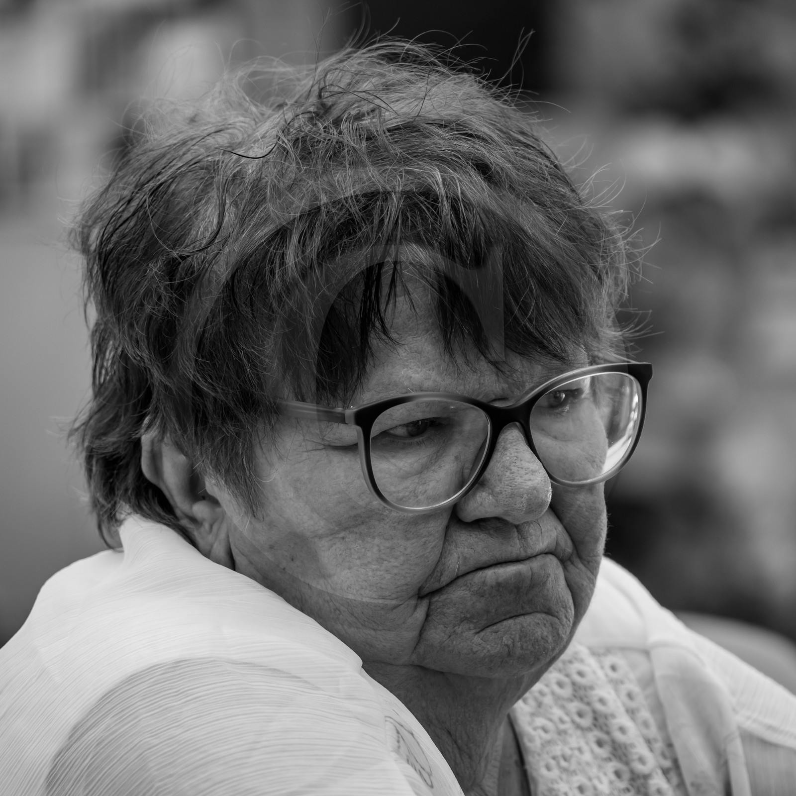 30 juin 2021 : Jardinage, jeux de cartes, masques